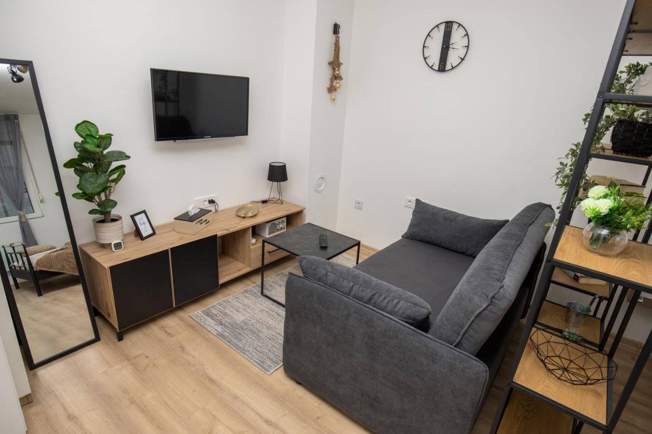Petra Self Check-in Apartment Osijek